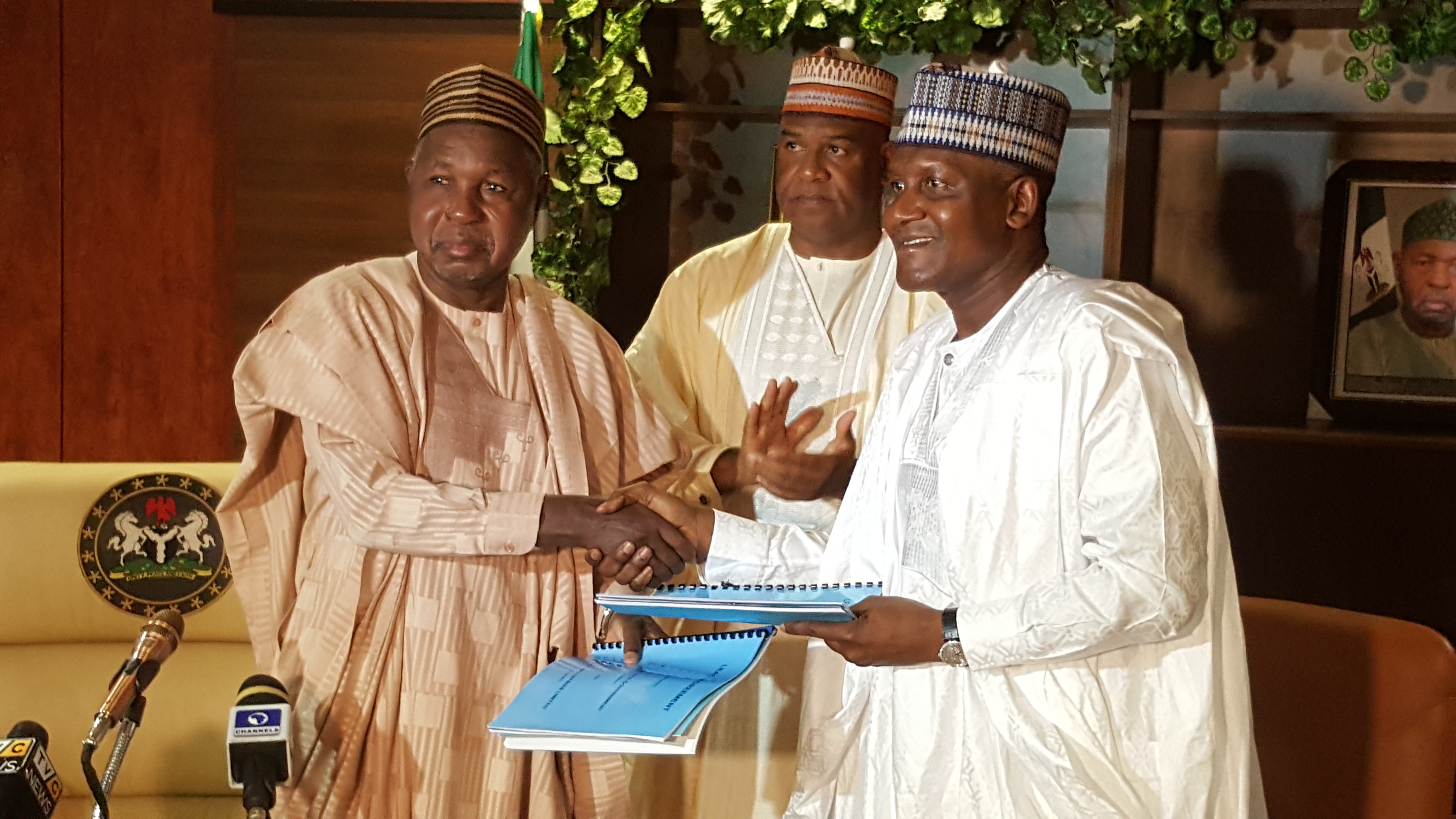 DANGOTE set to boost local tomato production in Nigeria, revives Songhai project