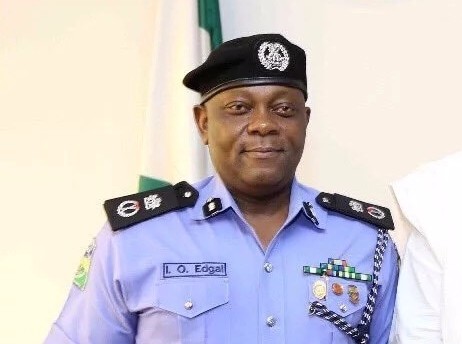 Lagos CP overrides Shogunle, says having sex in car is a crime