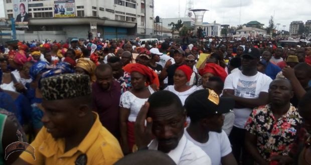 Women, youths protest against Oshiomhole’s impunity In Imo​
