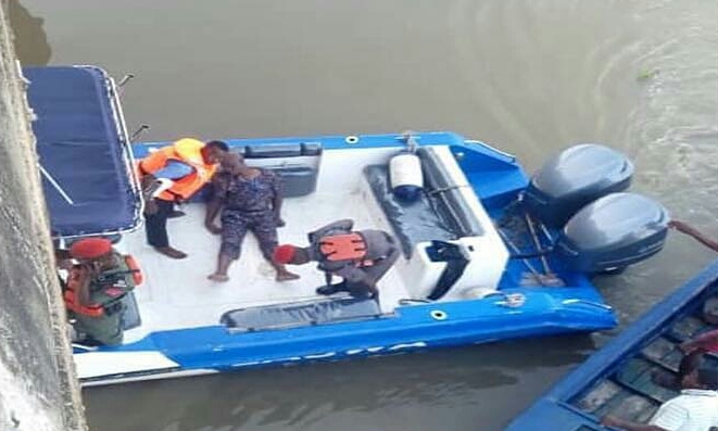 Middle aged man jumps into Lagos Lagoon, dies