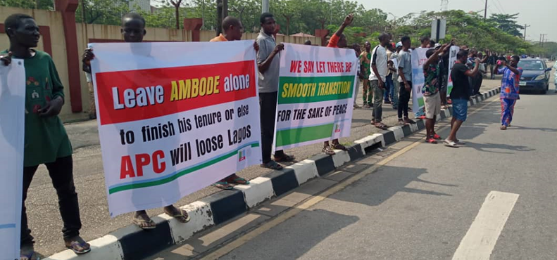 Protesters storm Lagos Assembly in support of Ambode