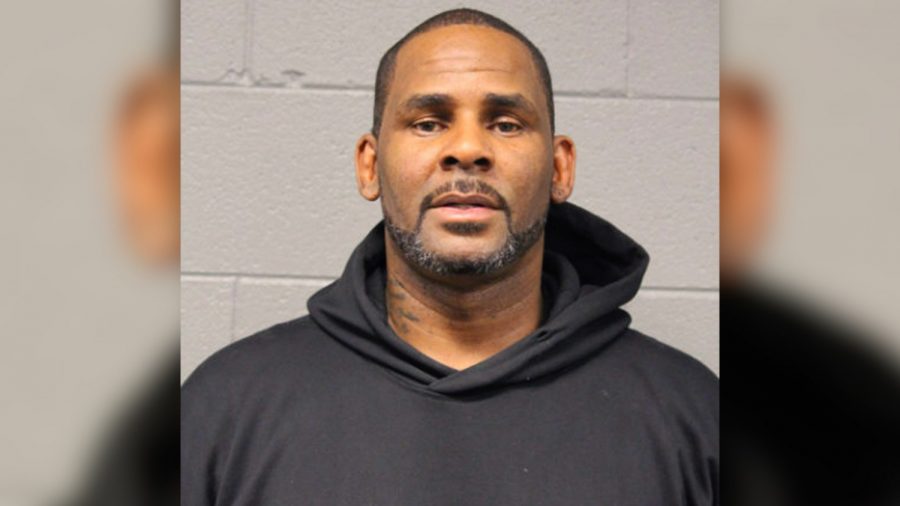 R.Kelly pleads not guilty to 10 counts of aggravated sexual abuse
