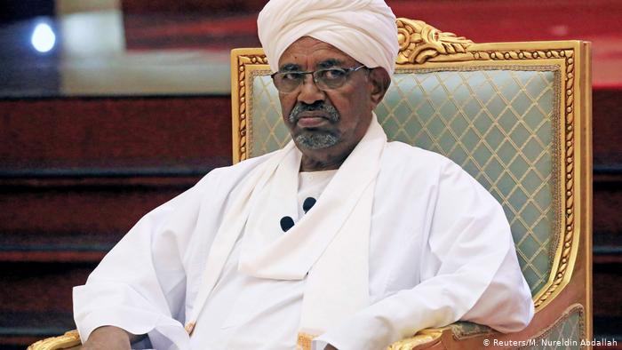 Sudan: Ousted Omar Al-Bashir and his 2 brothers detained