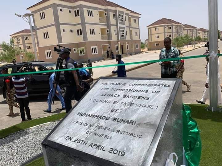 Buhari commissions seven projects in Borno State (Pictures)