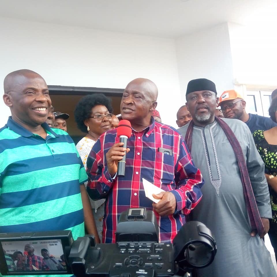 Okorocha presents houses, SUVs to former governors of Imo State