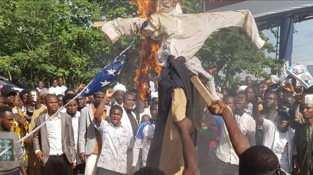 Shiites set US, Isreal flags on fire in Abuja