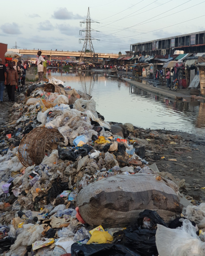 See horrible state of road leading to Int’l Trade Fair Complex, Lagos