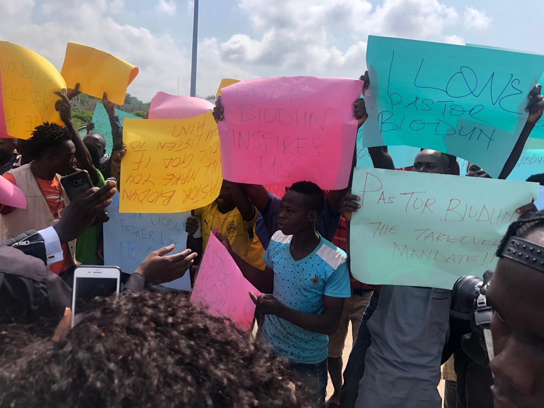 Photos: Sympathizers of Biodun Fatoyinbo stage solidarity protest