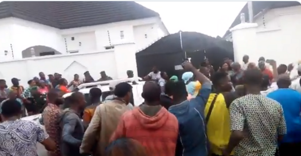 How lawyers foiled EFCC’s plot to plant foreign currency in Ambode’s house