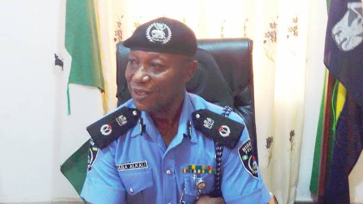 Houses burnt in Taraba over change of school’s name