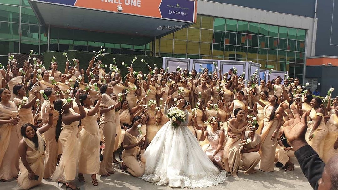 Sandra Ikeji makes history with 200 bridesmaids for her wedding