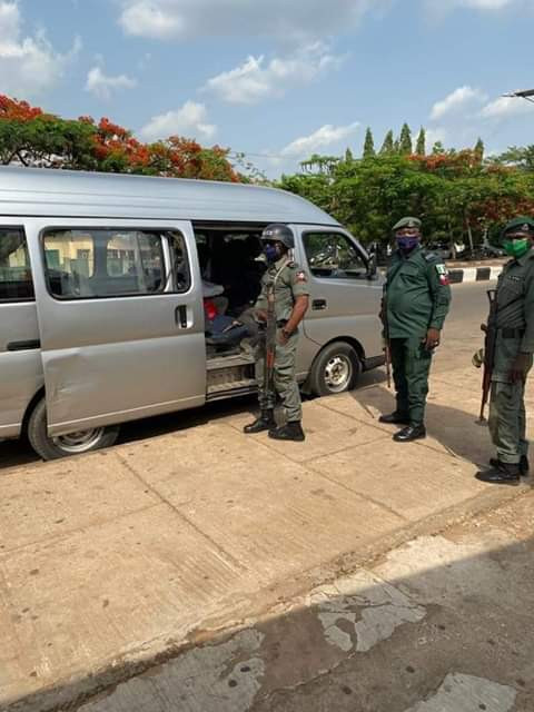 Staff of EFCC arrests business owner over shawarma of N1,600