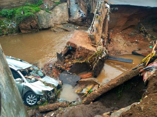 4 killed as Kwara bridge collapses after heavy down pour