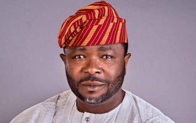 Tinubu loses foot soldier, Senator Bayo Oshinowo to COVID-19 complications Tinubu loses foot soldier, Senator Bayo Oshinowo to COVID-19 complications