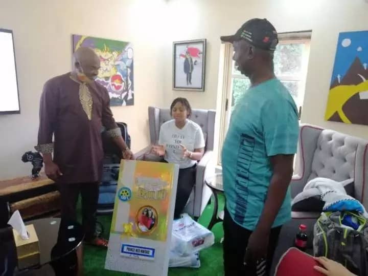 AGN replies Akindoju for criticizing visit to Regina Daniels