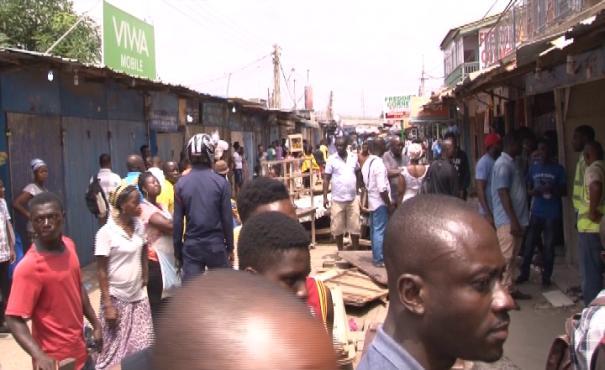 Ghana locks up Nigerian traders’ shops, insist they pay $1m fees