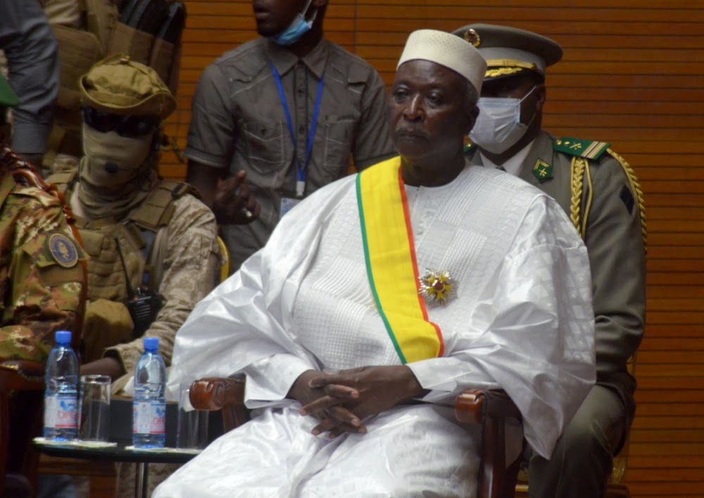 Mali swears in Bah Ndaw as new interim president