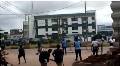 #EndSARS: Hoodlums block major roads, extort motorists in Benin