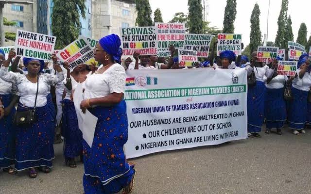 Nigerian traders protest Ghanaian authorities’ refusal to open locked shops