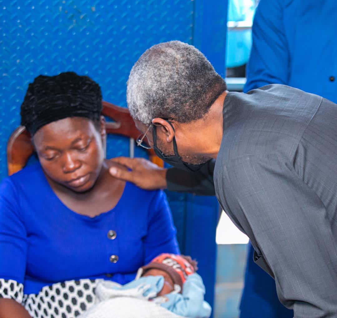 Photo news: Gbajabiamila visits slain vendor’s family