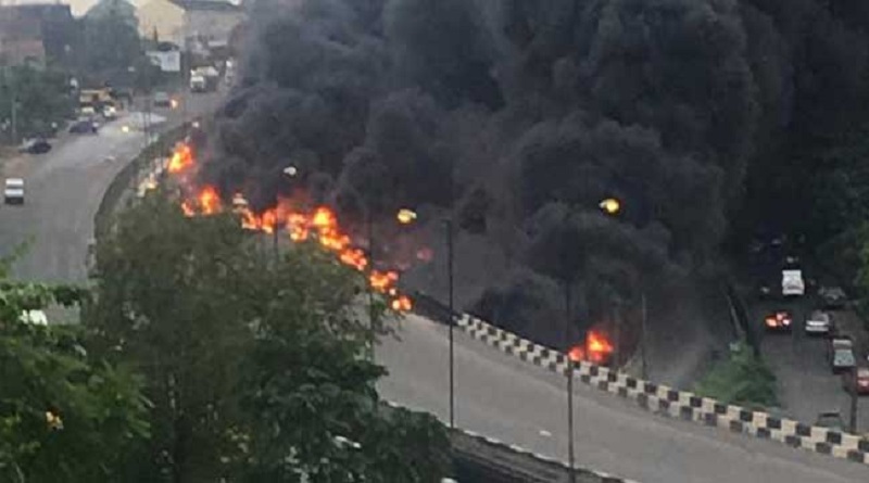 Breaking: Tanker explosion rocks Otedola bridge again