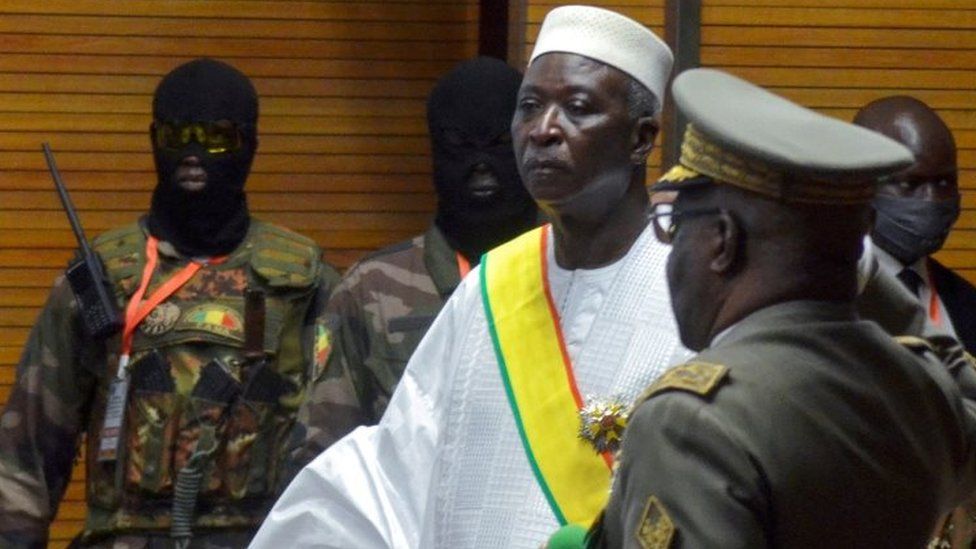 Soldiers detain Mali’s president, prime minister amid cabinet reshuffle
