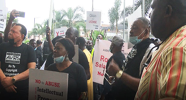 Nollywood actors picket Radisson Blue hotel Ikeja