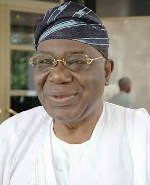 Ernest Shonejan, former interim head of state dies at 85