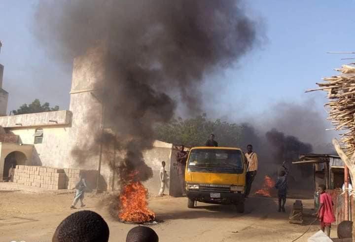 Sokoto youths burn churches, loot shops in protest of arrested killers of Deborah Samuel
