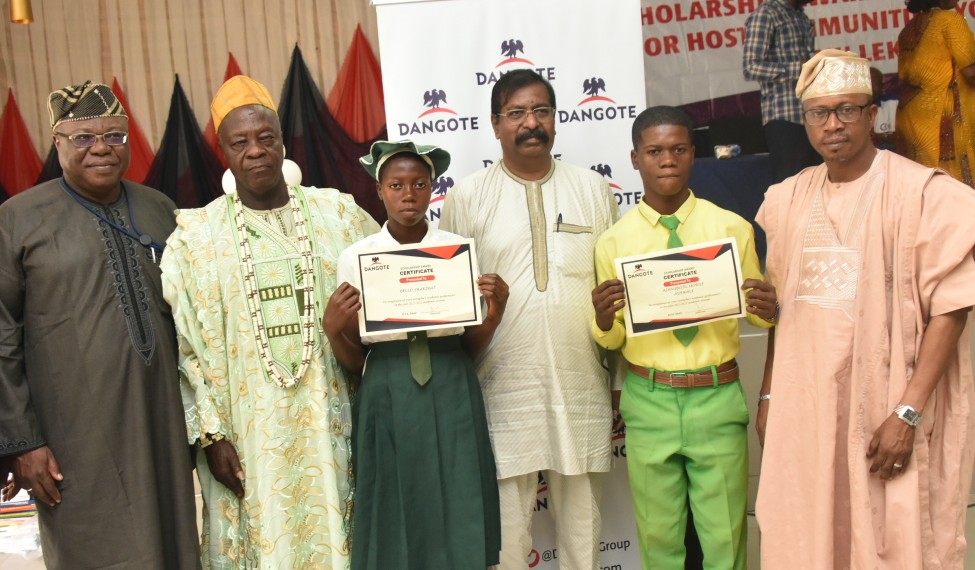 Dangote Refinery awards scholarship to 460 students in host communities 