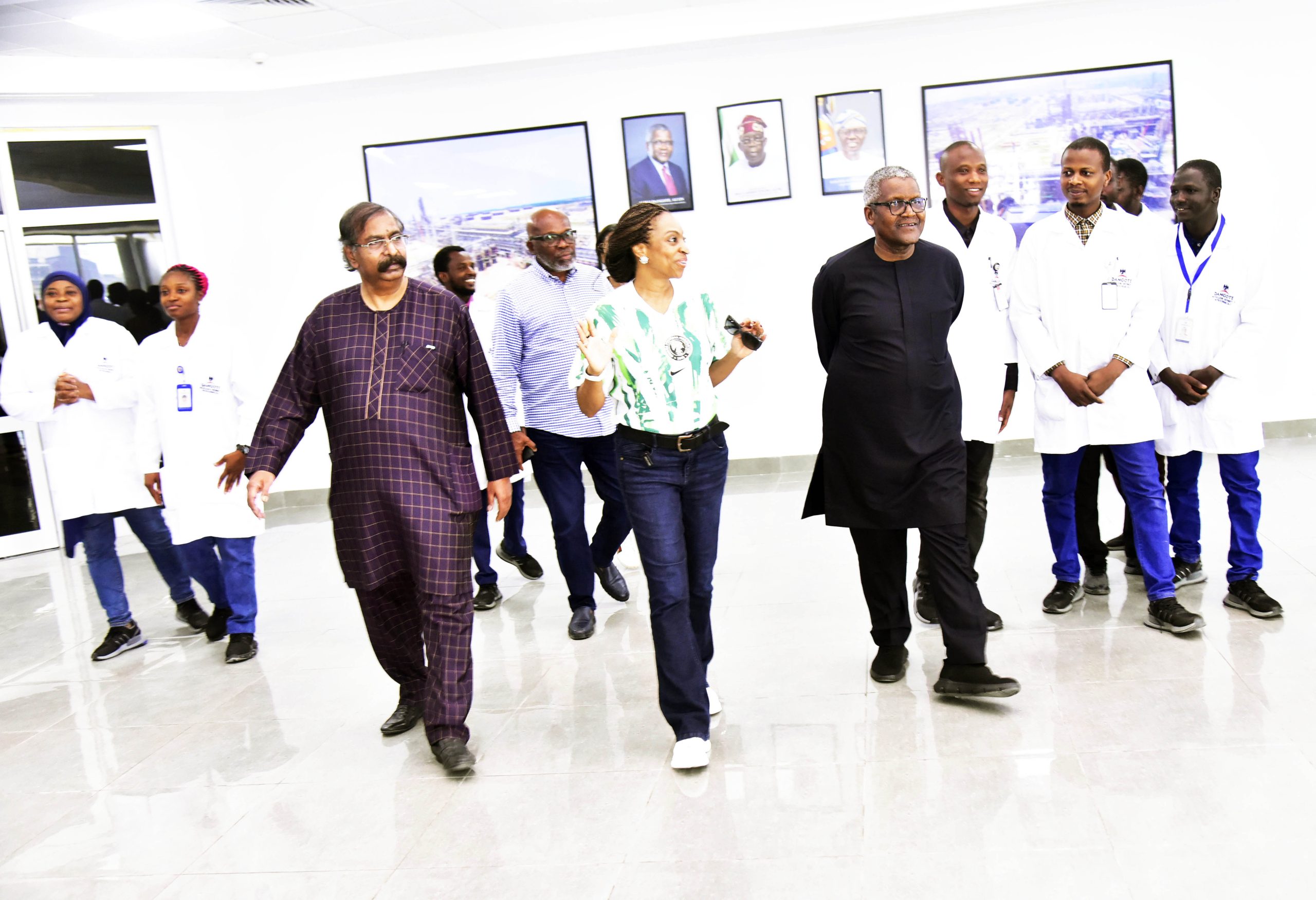 FG praises Dangote Refinery’s engineering excellence, human capital development