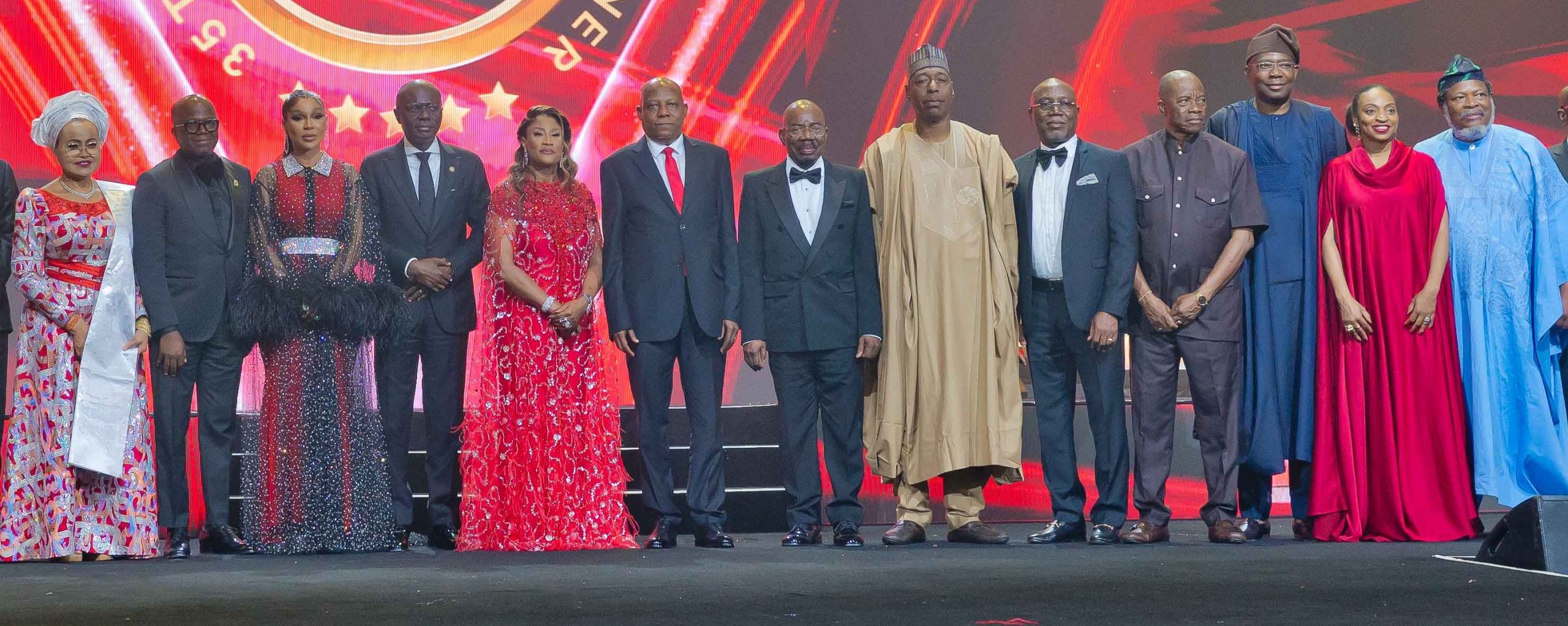 Zenith Bank celebrates 35 years anniversary, recognises pioneer customers, long serving staff Zenith Bank celebrates 35 years anniversary, recognises pioneer customers, long serving staff