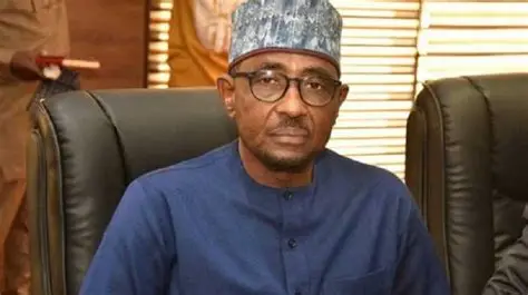 Dangote criticizes Farouk Ahmed for spending $5m in tuition fees for his 4 children’s Swiss education Dangote criticizes Farouk Ahmed for spending $5m in tuition fees for his 4 children’s Swiss education