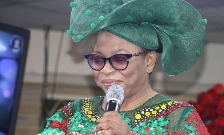 Folorunsho Alakija donates N300m to 100 female entrepreneurs