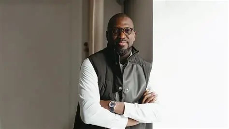 Olugbenga Agboola secures banking license for Flutterwave