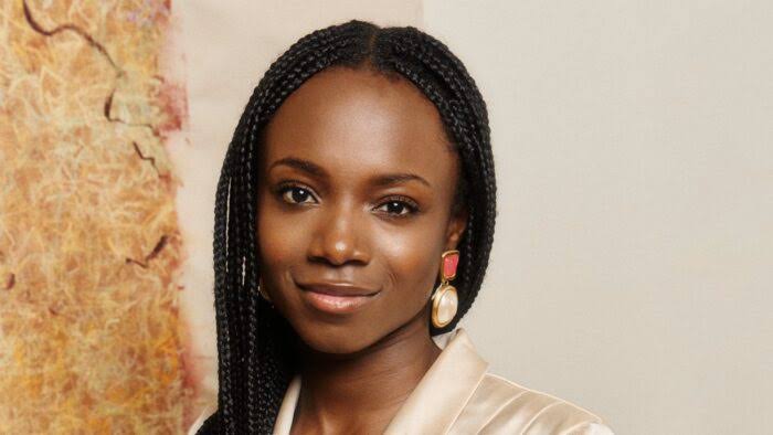 Nigerian woman, Yinka Ogunbiyi makes history, develops 1st world braid assistance robot Nigerian woman, Yinka Ogunbiyi makes history, develops 1st world braid assistance robot